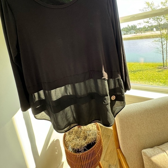 Michael Kors 3/4 Sleeve Top Size L - Picture 4 of 4